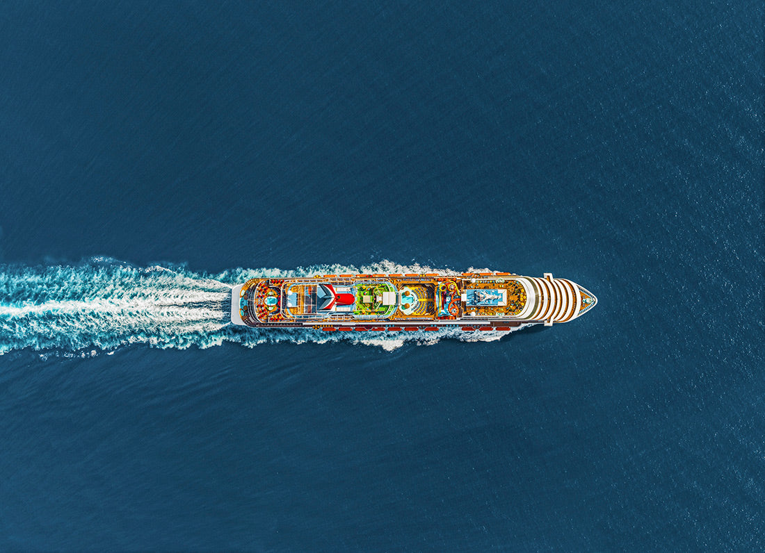 AV Cruiseship 001