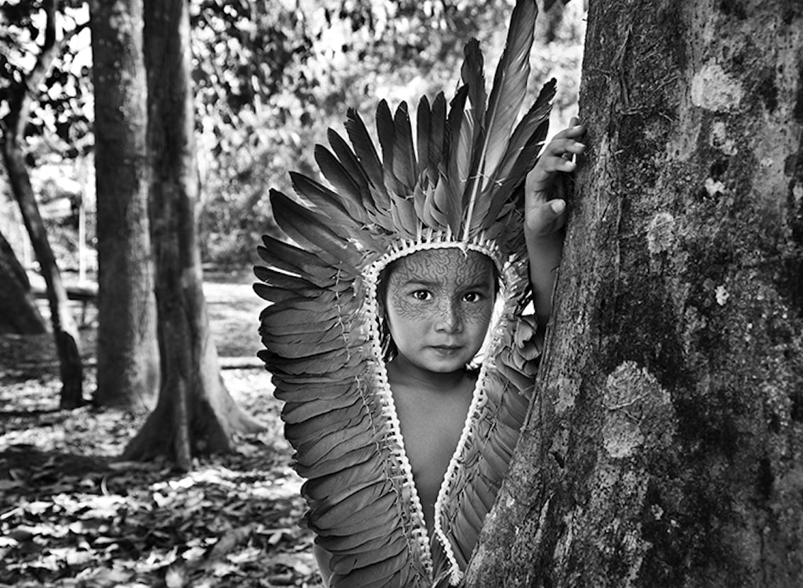 Manda Yawanawá, daughter of Jeré (Yawakashahu) Yawanawá, from the village of Escondido. Rio Gregório Indigenous Territory, State of Acre, 2016